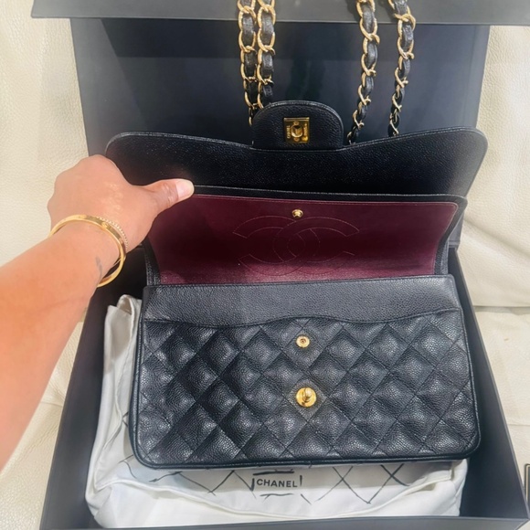 Chanel Classic Bag - Picture 2 of 4